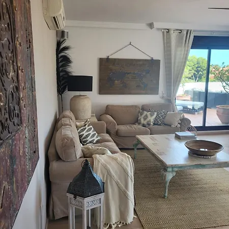 Duplex Penthouse Casa M3 Walking Distance Puerto Banus Appartement *